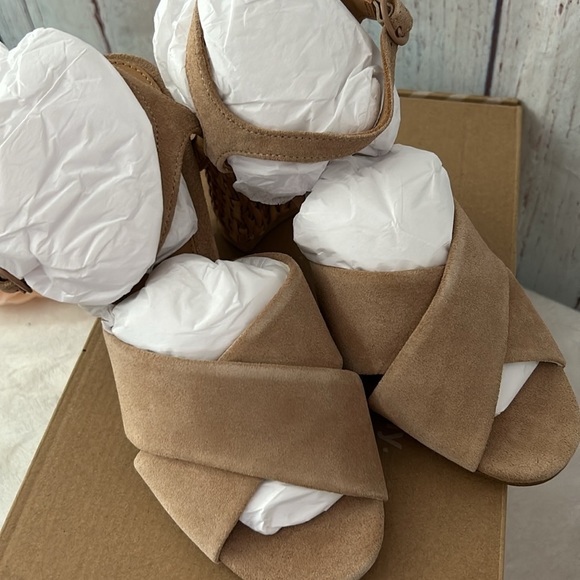 NIB Soludos Olivia Heel - Picture 9 of 9